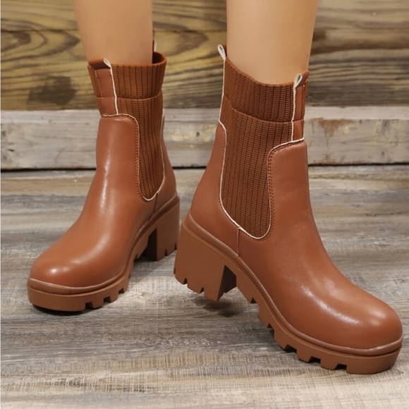 Camel Brown Tan Motto Style Chunky Heel Combat Sock Free People Chelsea Boots - Picture 6 of 7